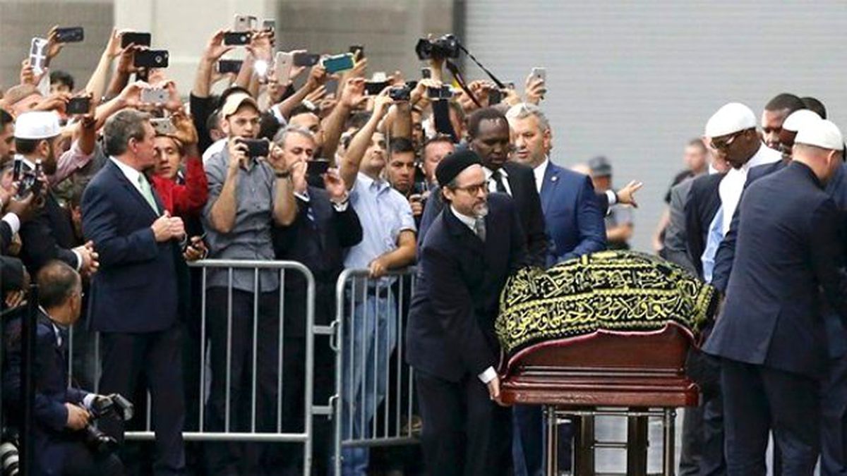 Muhammed Ali'nin Tabutunu Taşıyan Tek Türk AK Partili Turan Oldu