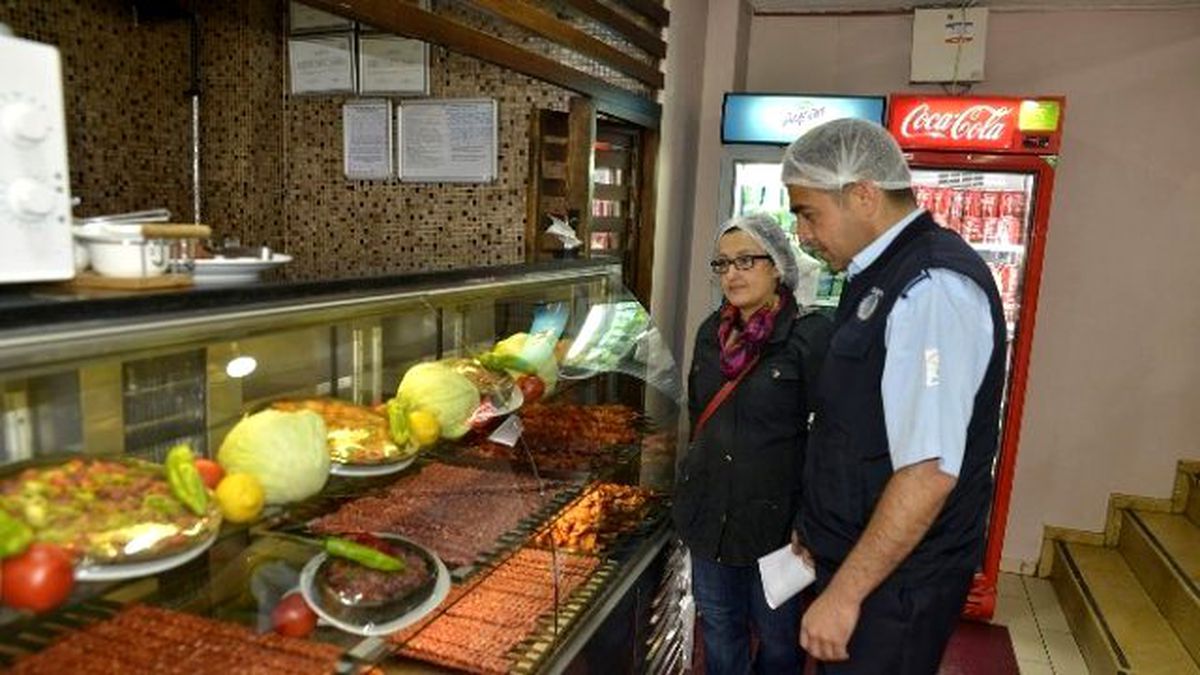 Tepebaşı\'nda Halk Sağlığı İçin Gıda Denetimleri Devam Ediyor