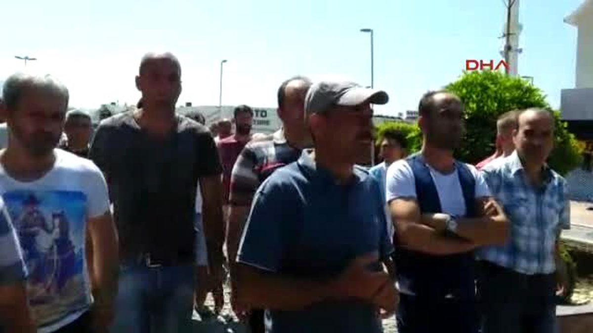 Alanya\'da Esnaf Turist Duasına Çıktı