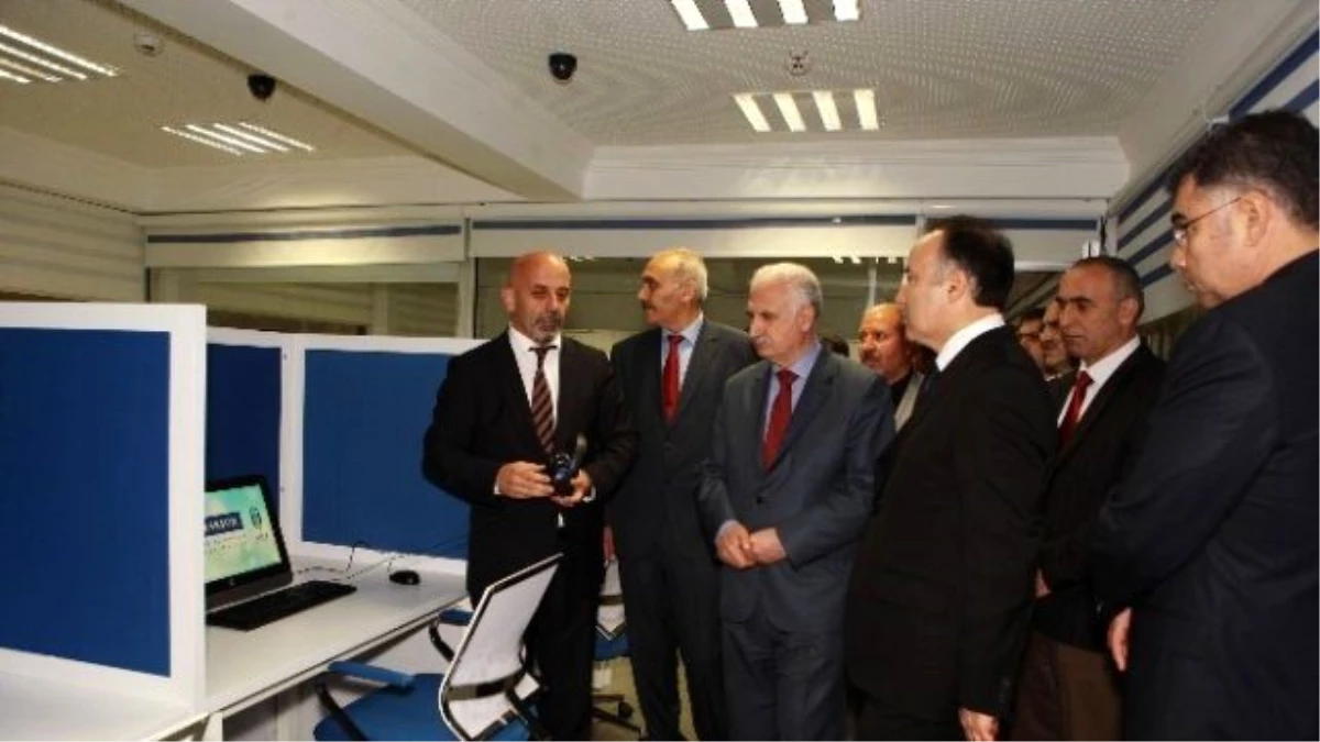 Atatürk Üniversitesi\'nde Pte Academıc Sınav Merkezi Açılışı