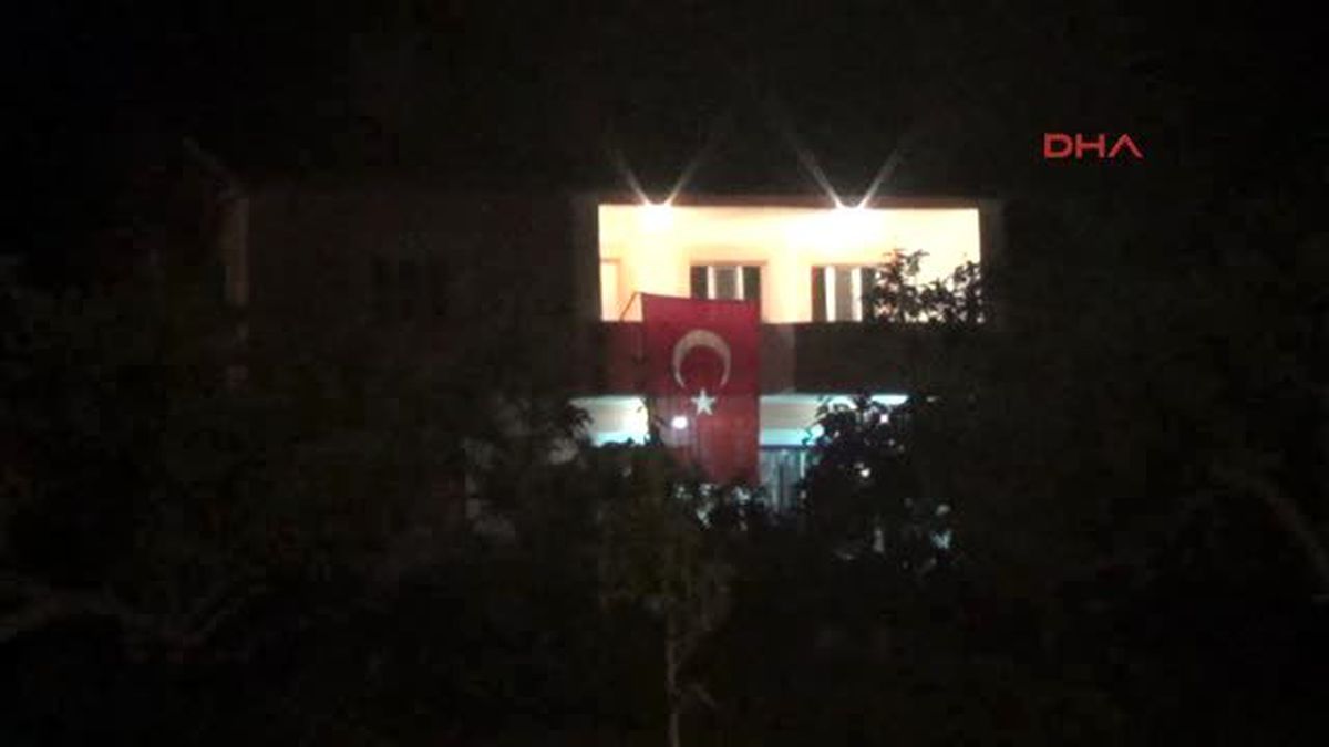 Bitlis-Ahlat\'a Şehit Ateşi Düştü