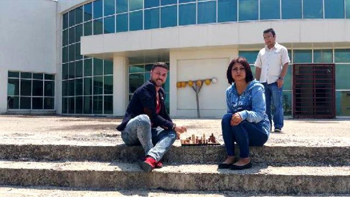 CHP\'li Gençlerden Kültür Merkezi Tepkisi