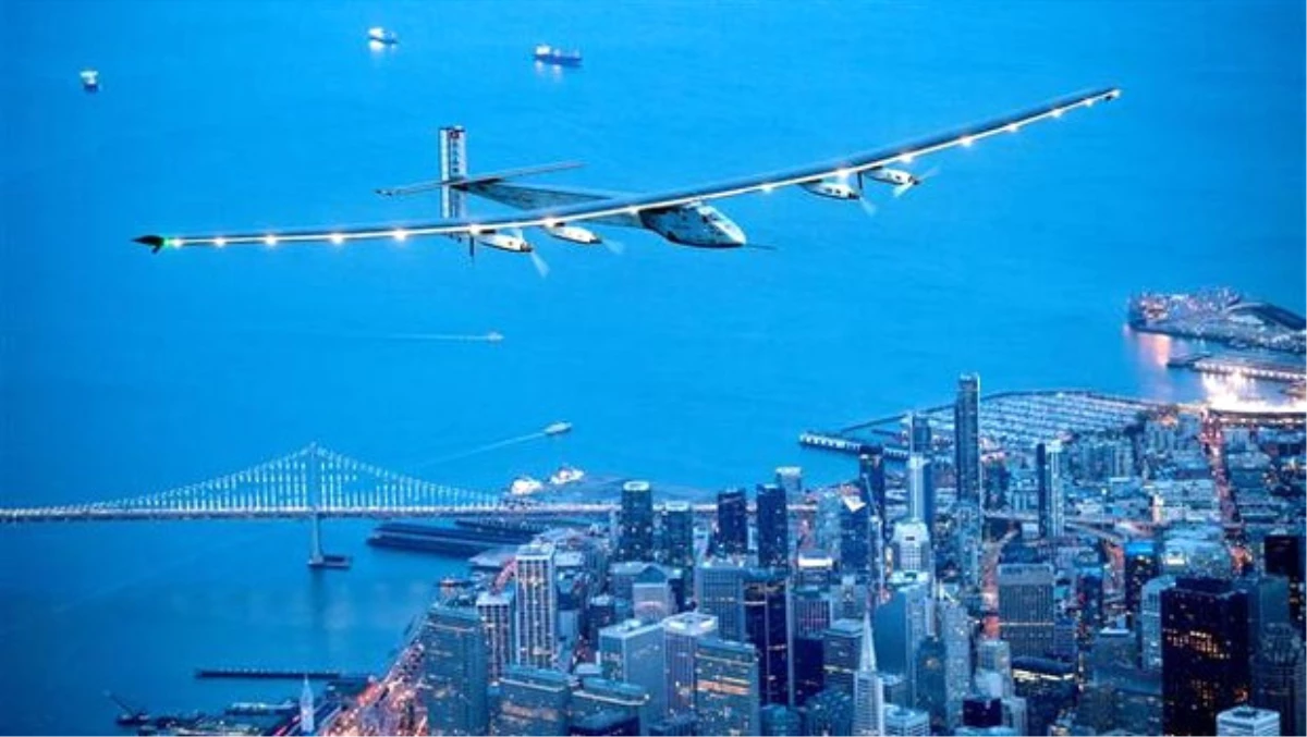Dünya Turuna Çıkan Güneş Enerjili Uçak New York\'taki Jfk Havalimanı\'na İndi