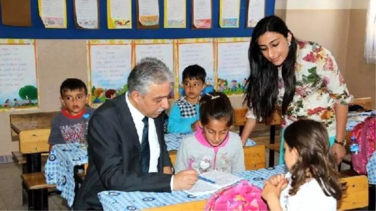 Hakkari Valisi Yüksekova İlçesi\'nde İncelemelerde Bulundu