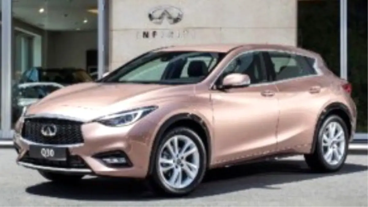 Infiniti Q30 Türkiye\'de