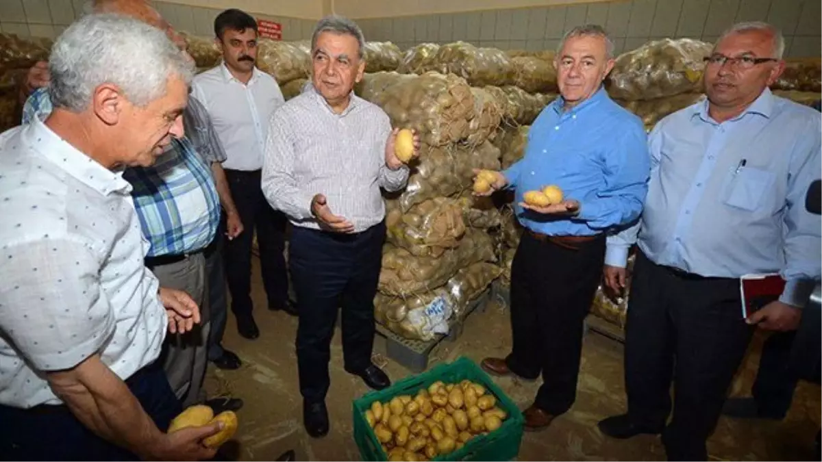 İzmir Büyükşehir Belediye Başkanı, Üreticiye Verdiği Sözü Fazlası İle Tutacak