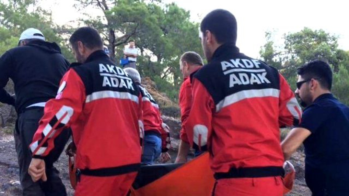 Kayıp Yaşlı Adam Kayalıklara Sıkışmış Halde Ölü Bulundu
