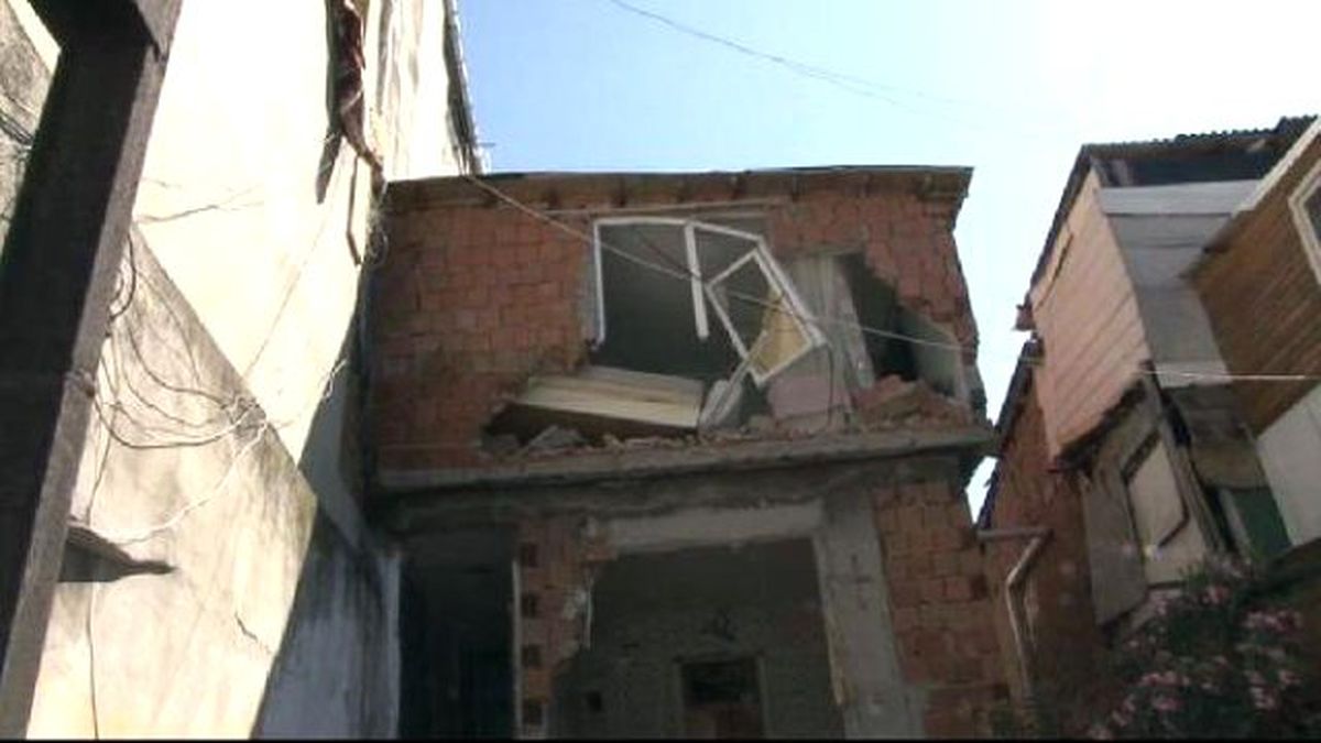 Kiralik Ev Aramaya Giden Kiracı, Döndüğünde Evini Yıkılmış Halde Buldu