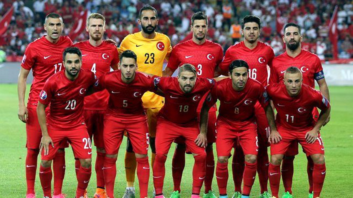 TFF, EURO 2016\'da Şampiyonluk Gelirse 750 Bin Euro Prim Verecek