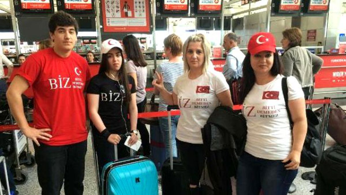 Türk Taraftarların Fransa Çıkarması