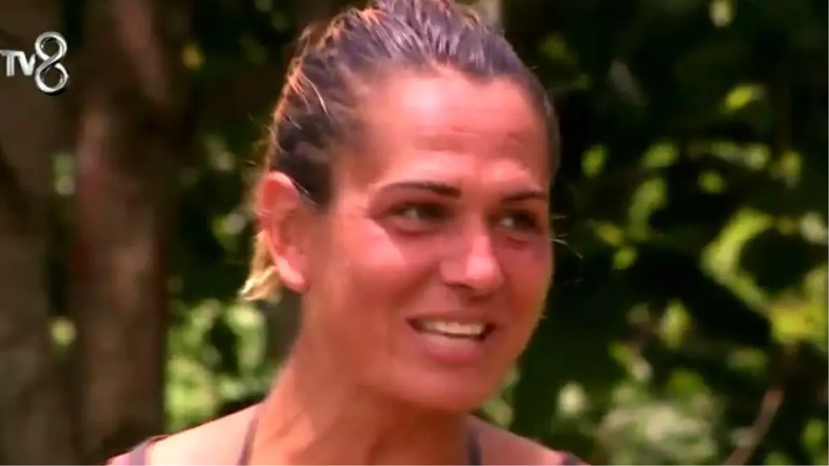 Ünlüler Çok Mutlu: " Fatih Terim Aşkına Kazandık!"