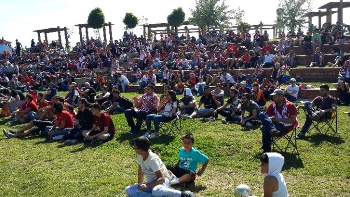 Başkan Taşdelen: "Milli Takımımıza Avrupa Şampiyonasında Başarılar Diliyoruz"