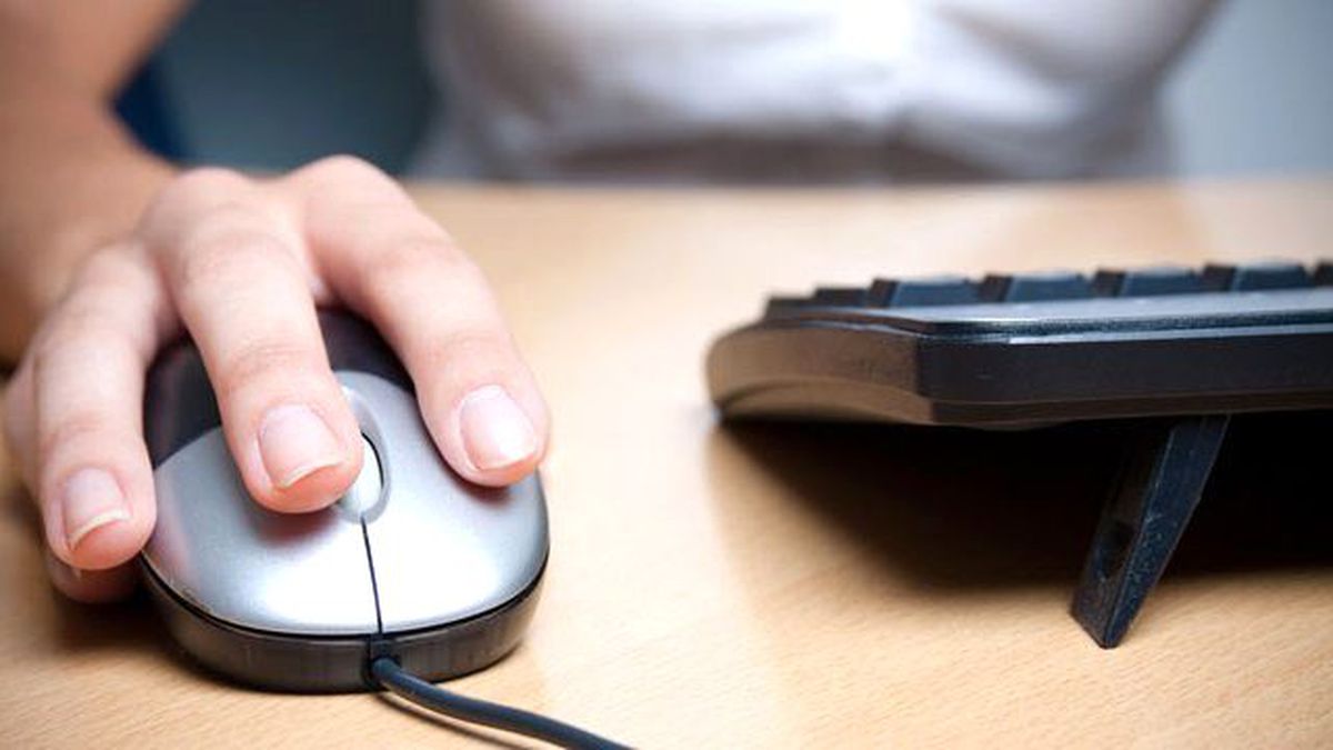 Blog Yazarı 444 Kırbaç Cezasına Çarptırıldı