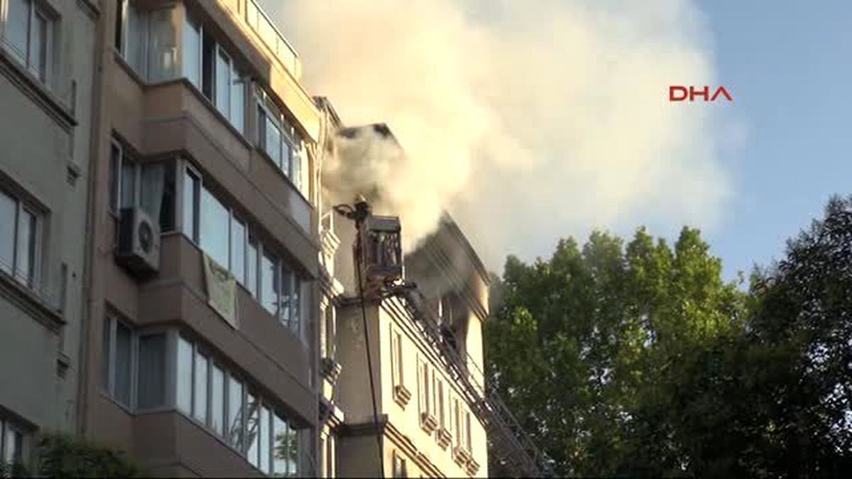 Cihangir'de Patlama! Ortalık Savaş Alanına Döndü, 1 Vatandaş Öldü