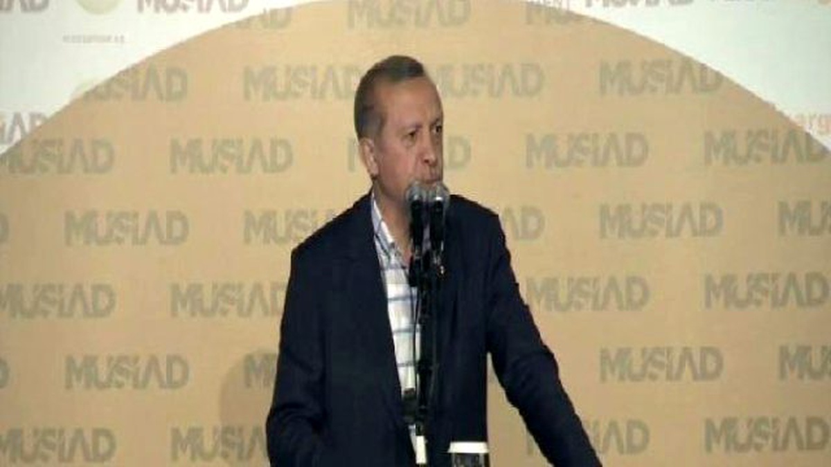 Cumhurbaşkanı Erdoğan: Çevremizde Sırtlanlar, Üzerimizde Akbabalar Dolaşırken Biz Kendi Aramızda...