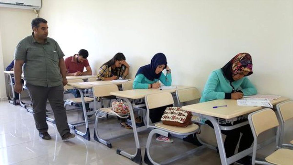 Hilvan\'da Üniversite Adaylarına Eğitim Desteği