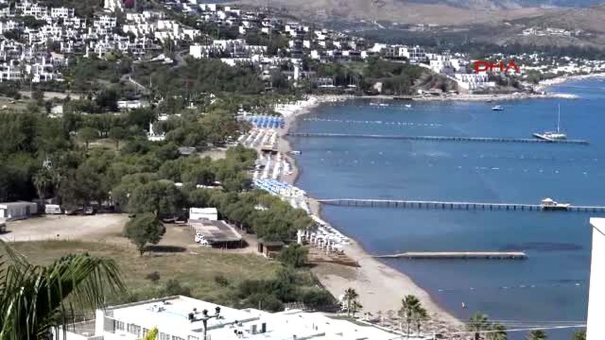 Ortakent Plajları Boş Kaldı! 50 Yıllık İşletmeci: Böylesini Hiç Görmedim