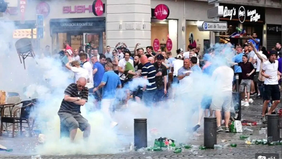 UEFA, Fransa\'daki Olaylar Sebebiyle Rusya\'ya Soruşturma Açtı