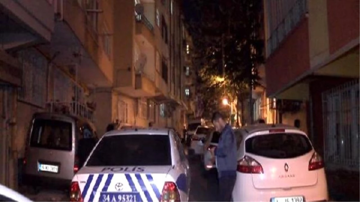 Zeytinburnu\'nda Polis Evinde İntihar Etti