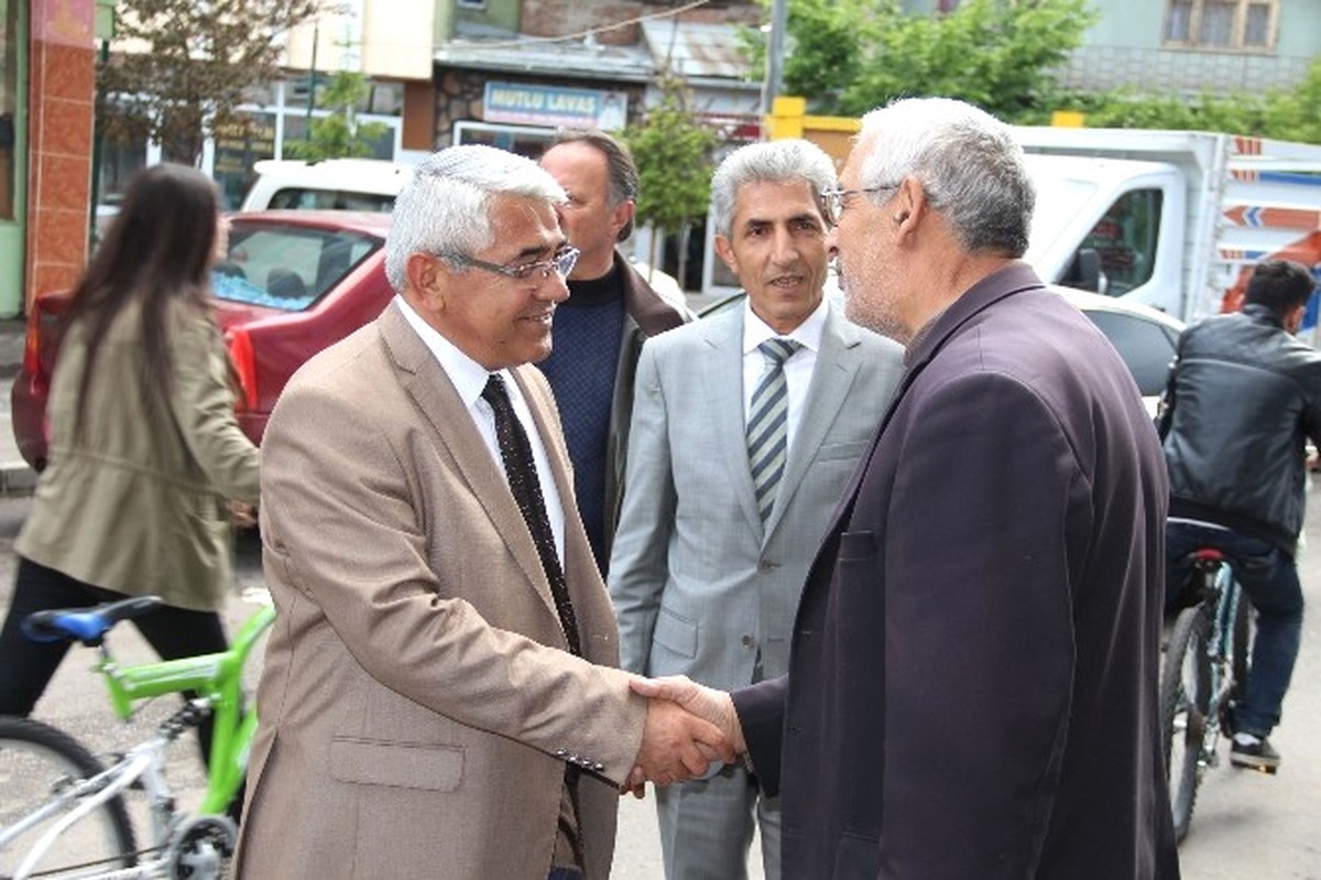 Başkan Murtaza Karaçanta, Esnafı Ziyaret Etti
