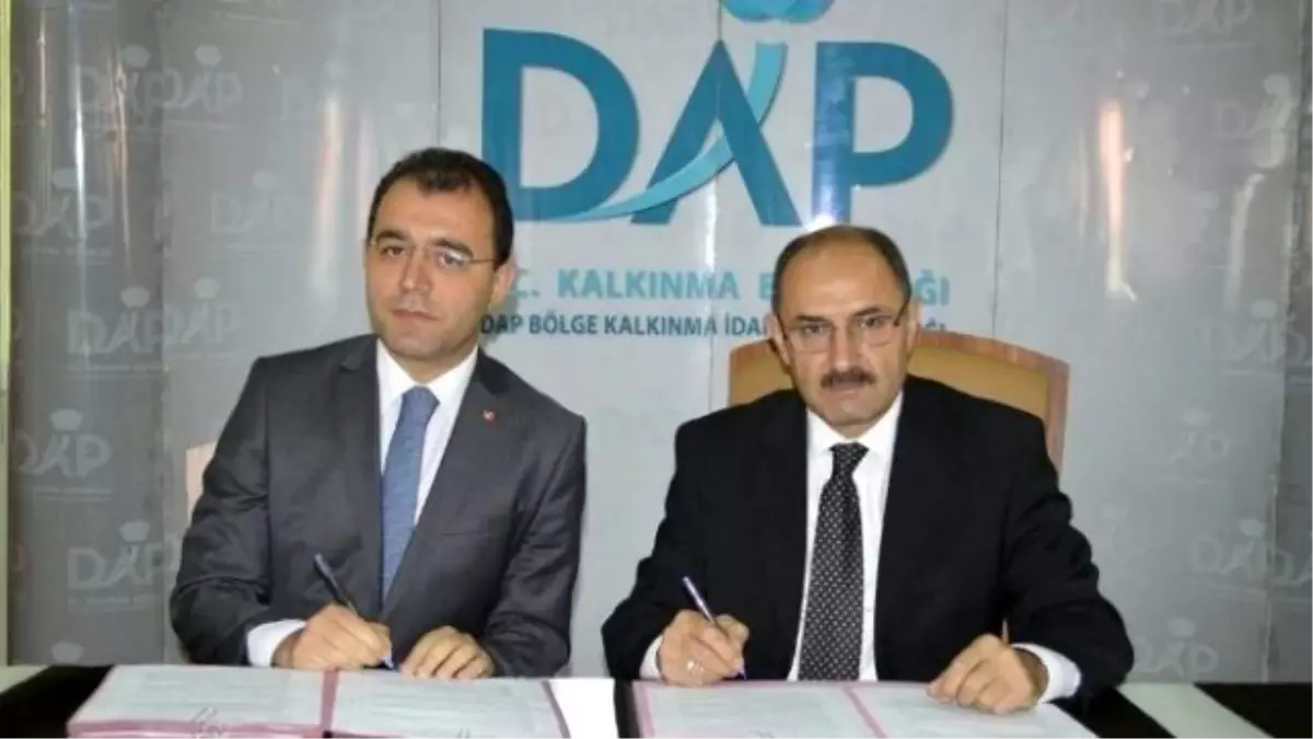 Dap\'dan Kars\'a Destek