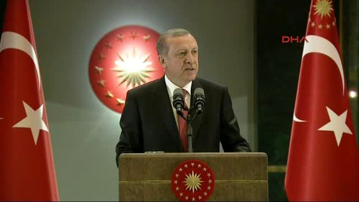 Erdoğan İç Tüzük Bir İlkellik Getiriyor, Bu İlkellikten Kurtulmamız Lazım 1-