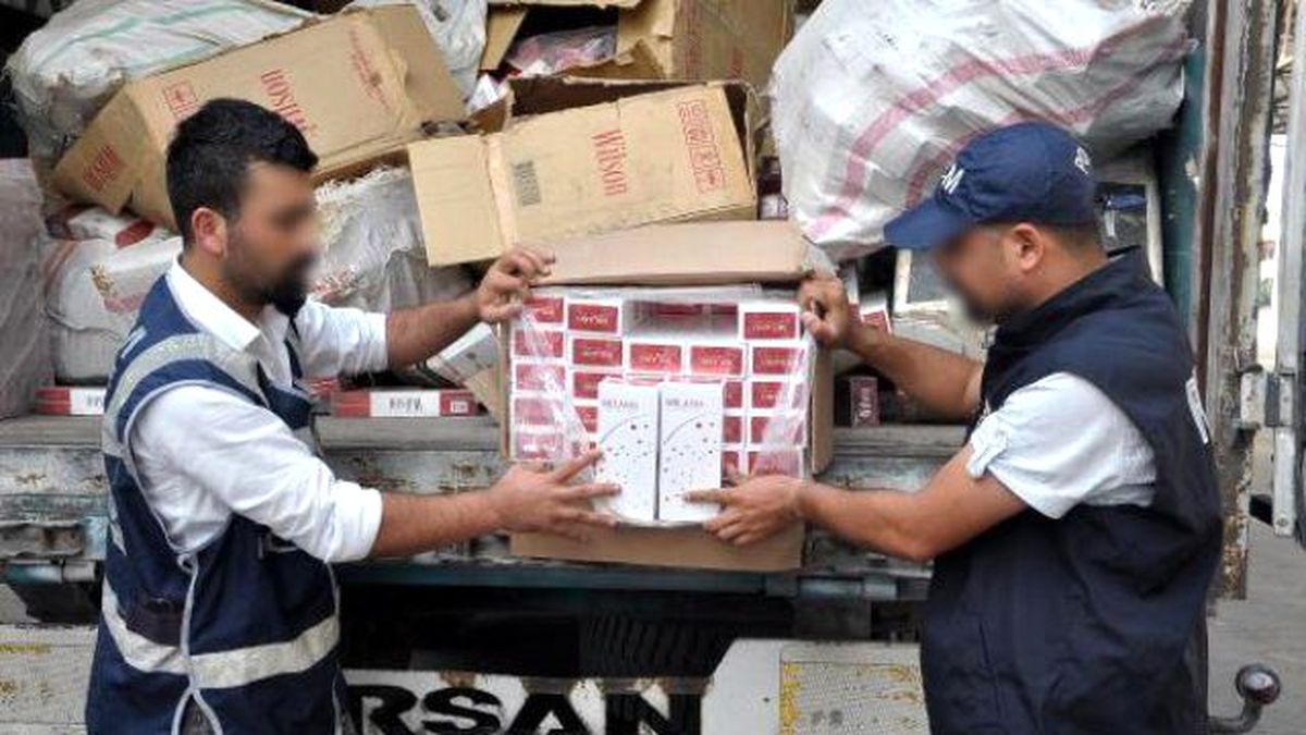 İran\'dan Getirilen 2.1 Milyon Liralık Kaçak Sigara Ele Geçirildi