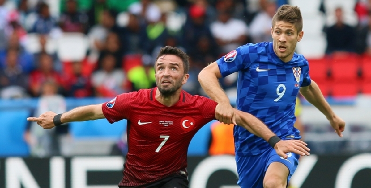 Fenerbahçe'de Kaptan Olan Ayrılıyor