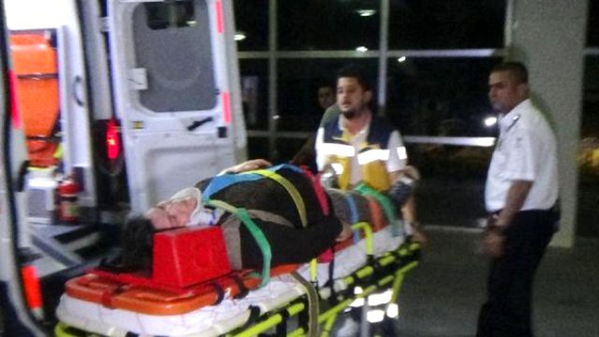 Karaman\'da 2 Otomobil Kavşakta Çarpıştı: 9 Yaralı