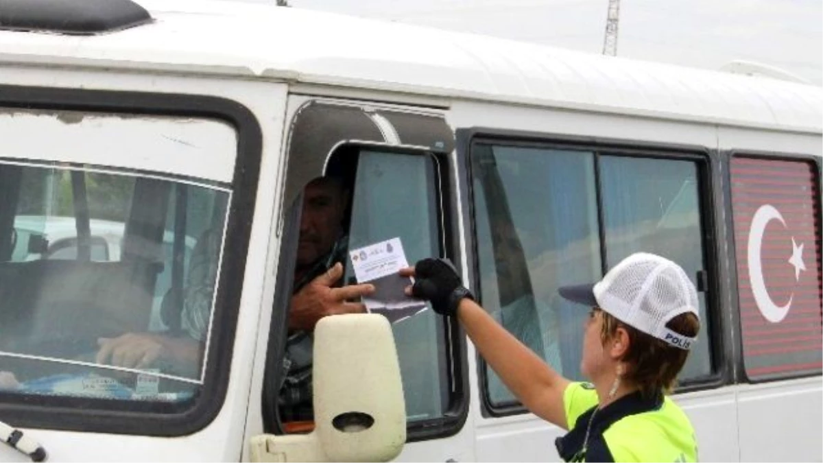 Manisa Emniyetinden Trafik Uygulaması