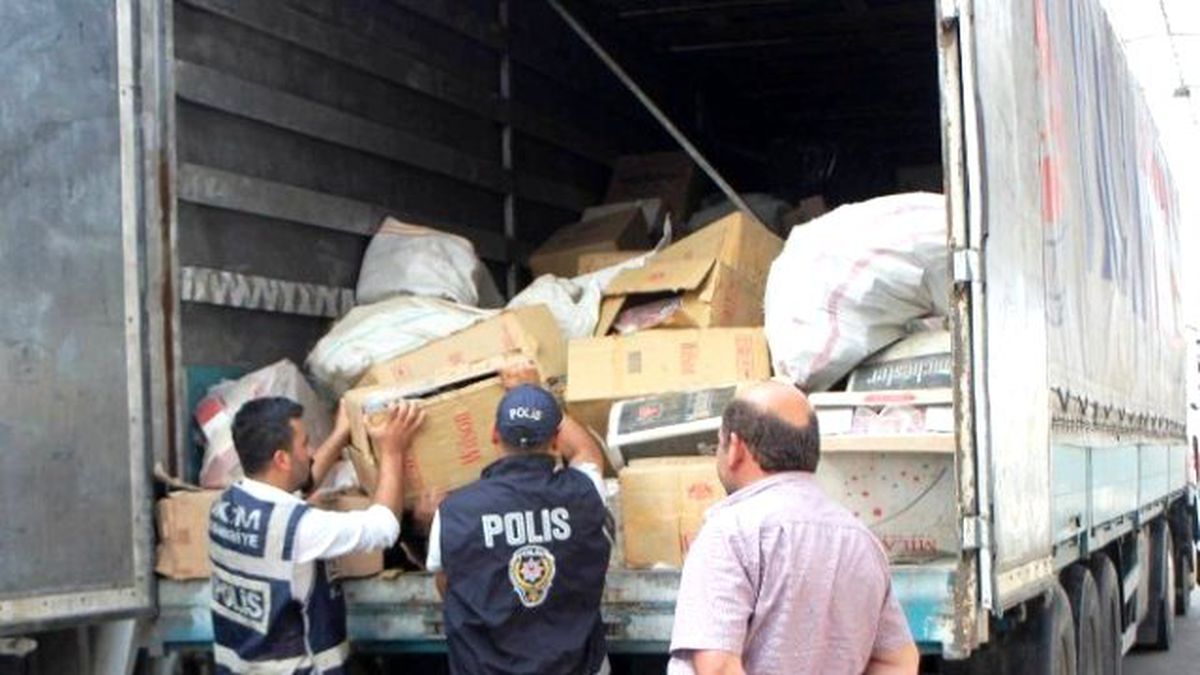 Osmaniye\'de 352 Bin Paket Kaçak Sigara Ele Geçirildi