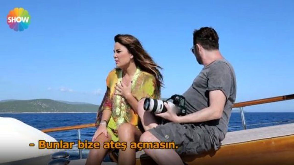 Özlem Yıldız, Şakayı Gerçek Sanıp Gözyaşlarına Boğuldu