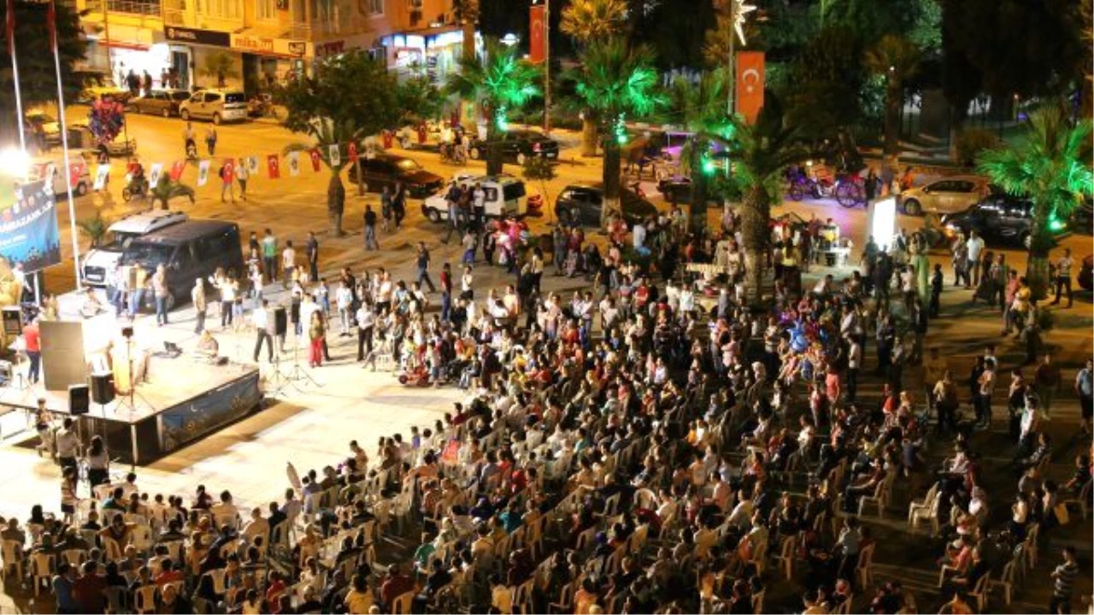 Ramazan Gecesi Rumeli Türküleriyle Renklendi