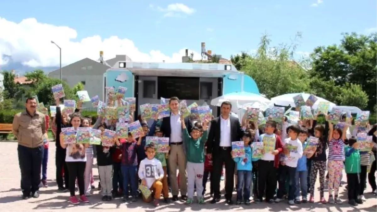 Sağlıklı Yaşam Aracı Minik Öğrencilerle