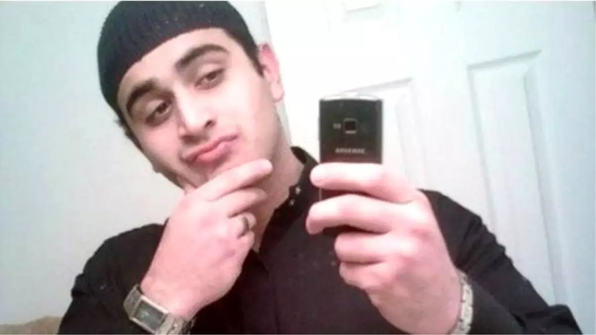 ABD\'yi Kana Bulayan Saldırganın Artistlik Fotoğrafları Ortaya Çıktı!