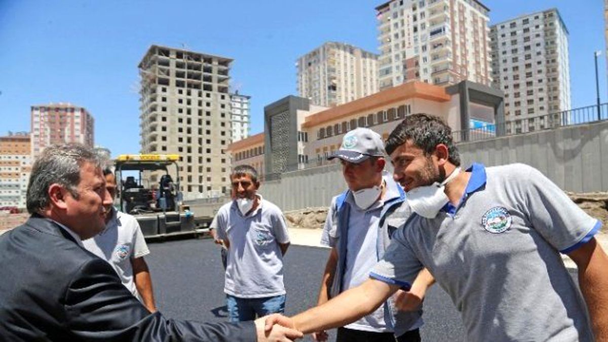 Talas Belediyesi Asfalt Yapımına Ramazan\'da da Devam Ediyor