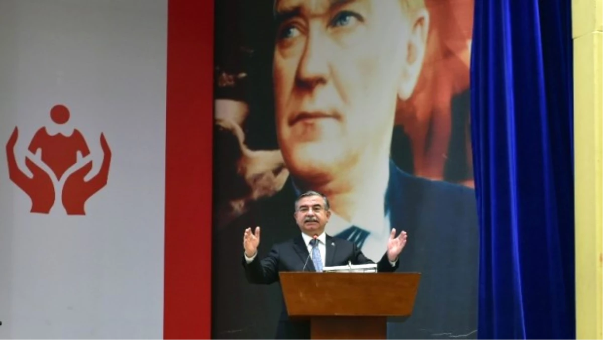 Bakan Yılmaz, İl Millî Eğitim Müdürüyle Buluştu