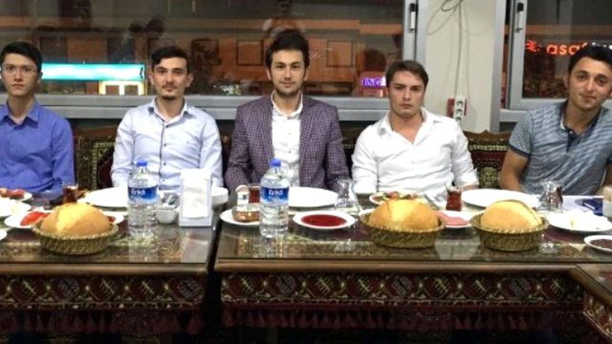 Gençlik Sahurda Buluşuyor