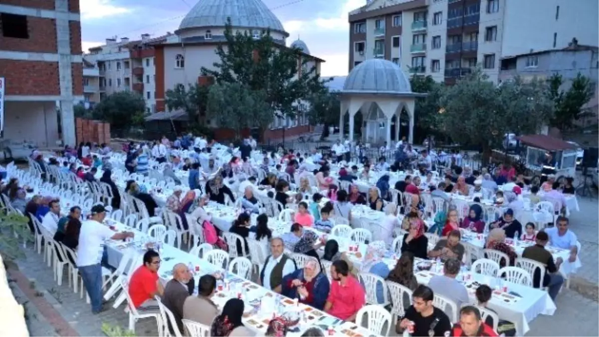 Hisar Mahallesi İftarda Buluştu