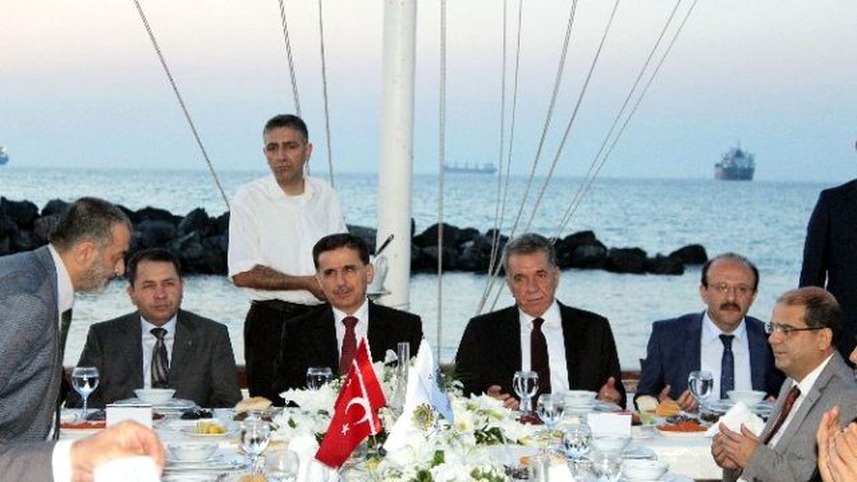 İssiad Başkanı Recep Atakaş\'tan İftar