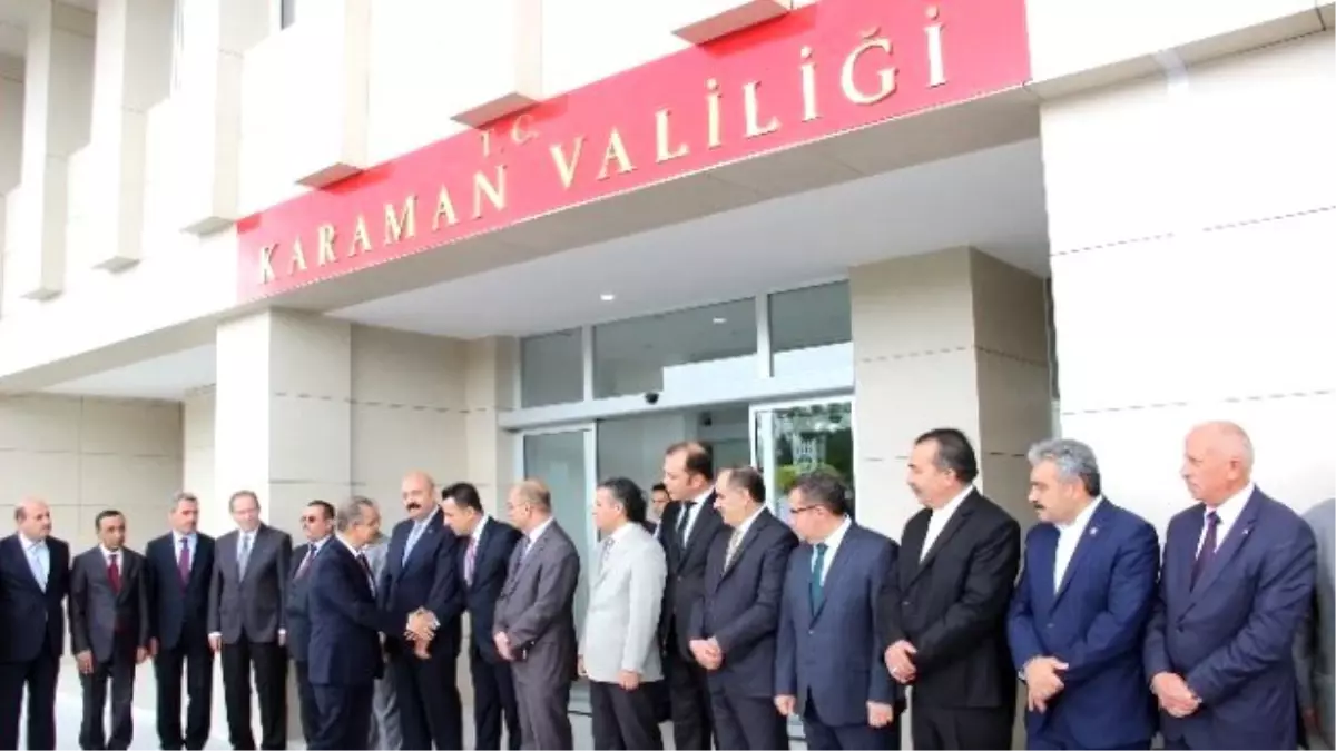 Karaman\'ın Yeni Valisi Görevine Başladı