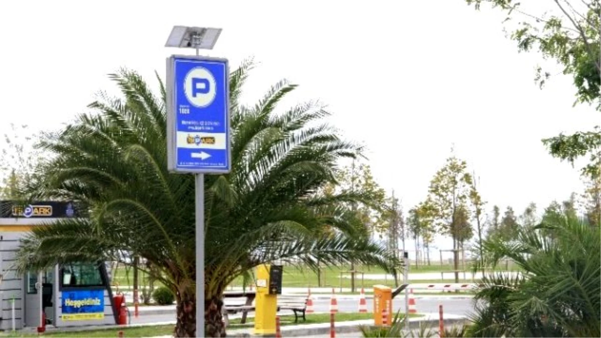 Otoparklar Güneş Enerjisi ile Aydınlanıyor