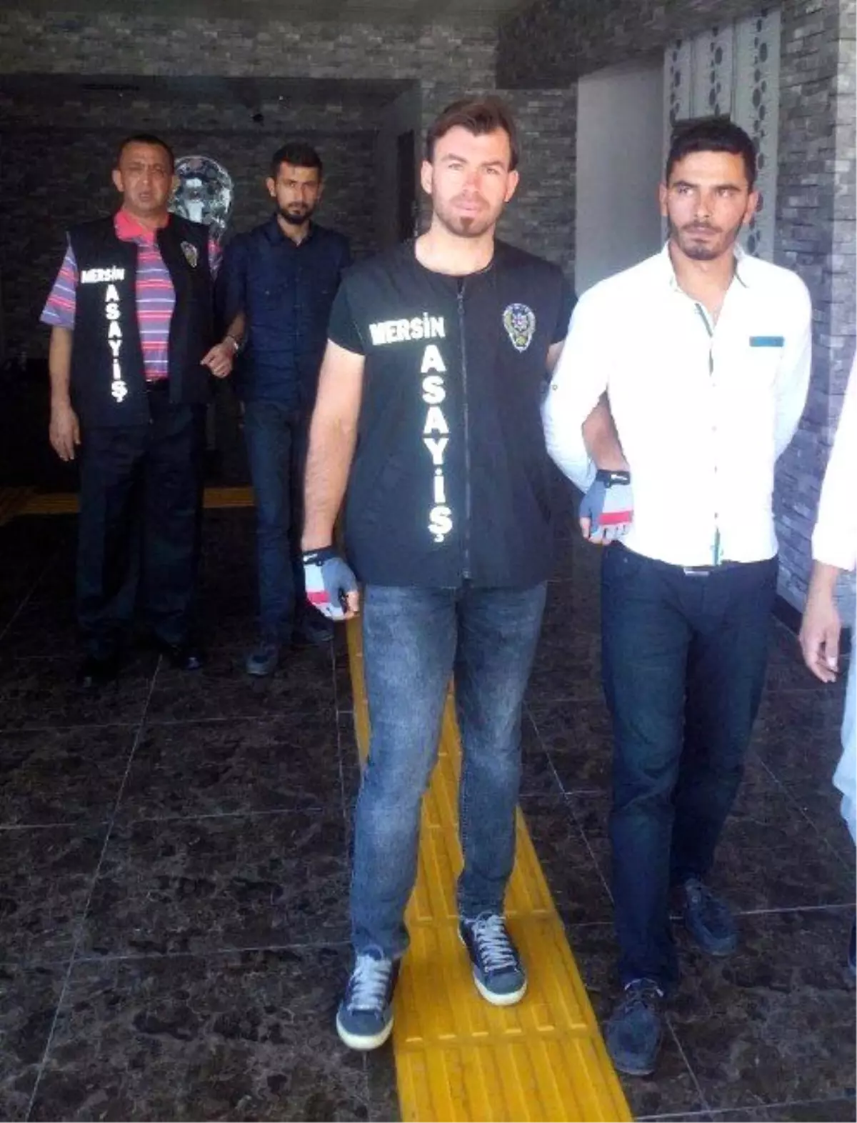 Telefon Dolandırıcıları Dolandırmaya Devam Ediyor