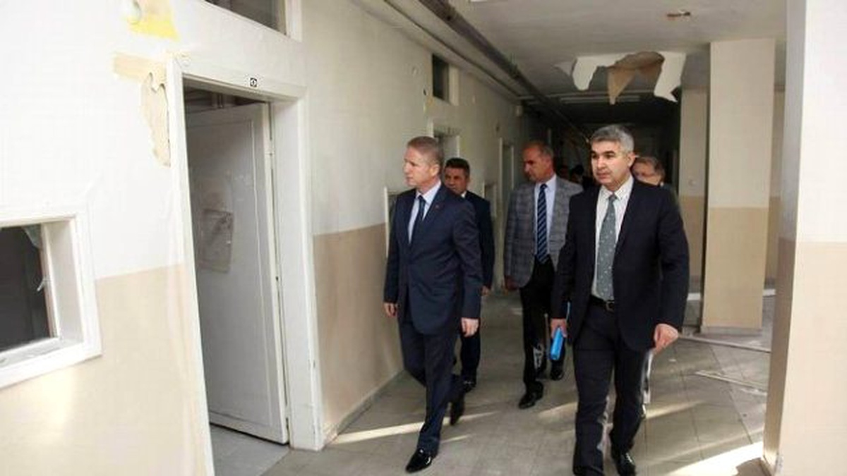 Vali Gül, Eski Numune Hastanesi\'ni İnceledi