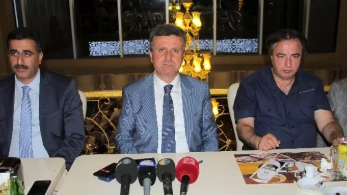 AK Parti Elazığ İl Başkanı Gürgöze Gazetecilerle Bir Araya Geldi