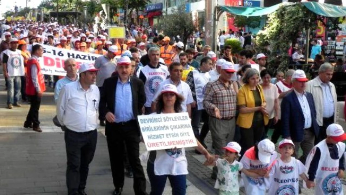 Avcılar\'da Temizlik İşçileri İçin Destek Yürüyüşü