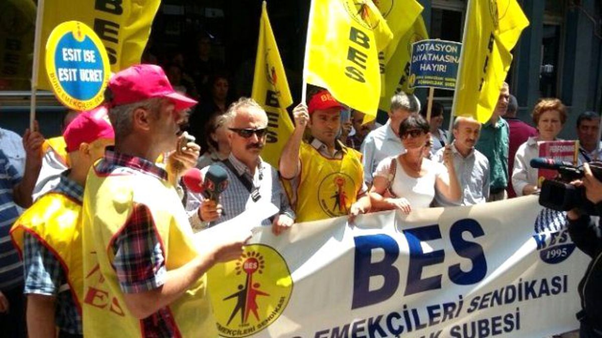 Bes\'ten \'Eşit İşe Eşit Ücret\' Eylemi