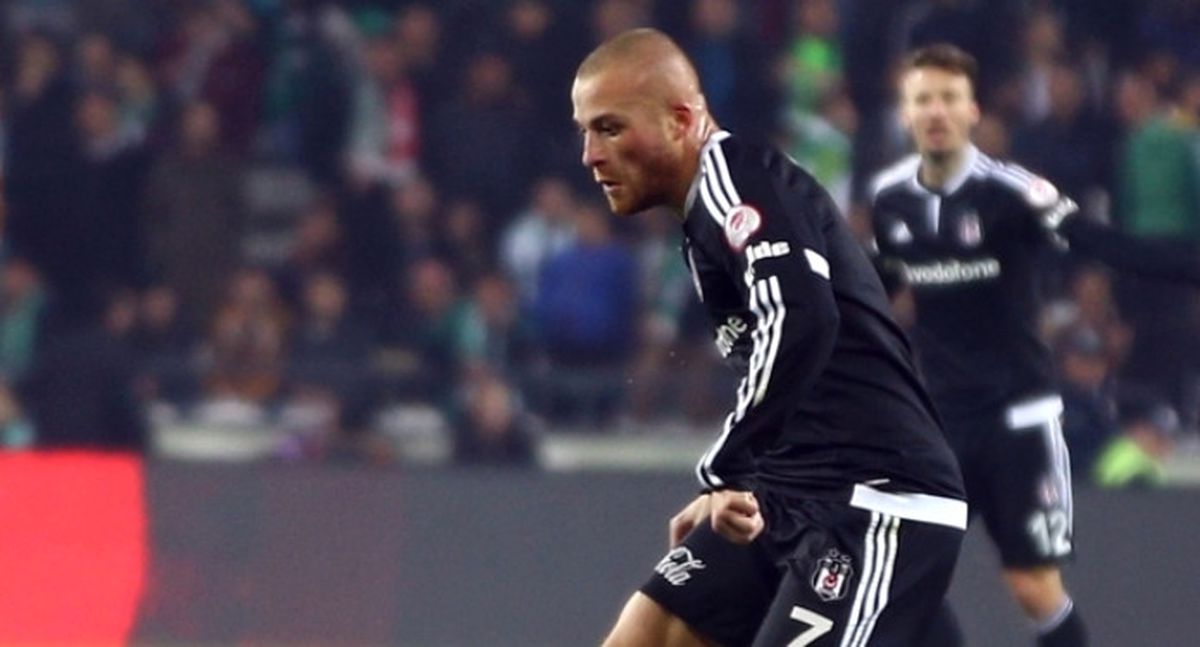 Beşiktaşlı Yöneticiden Gökhan Töre İtirafı!