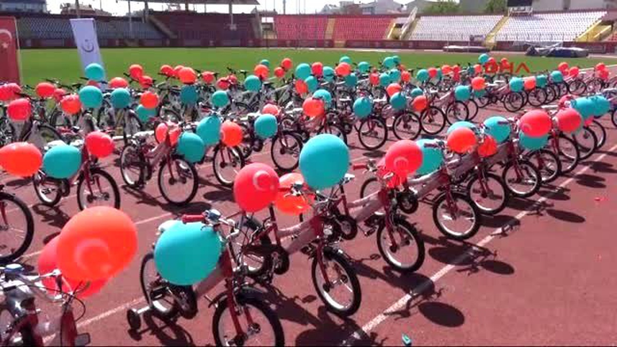 Çanakkale Vali Erkal Sağlıklı Yaşam İçin Pedal Çevirdi