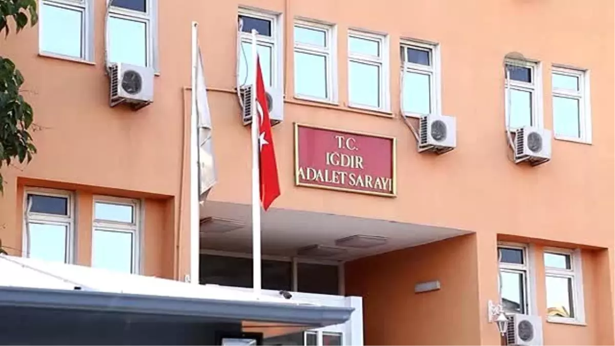 Eşine İşkence Yaptığı Öne Sürülen Öğretmen Tutuklandı - Iğdır